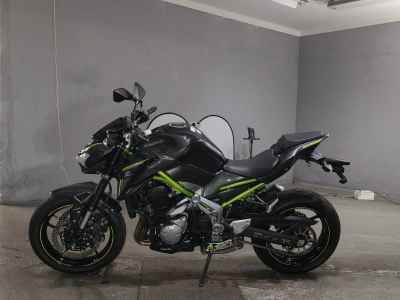 Kawasaki Z900 2018
