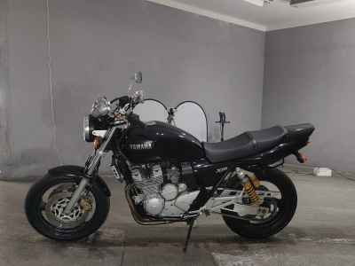 Yamaha XJR400 2001