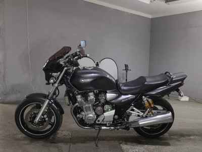 Yamaha XJR1300 2006