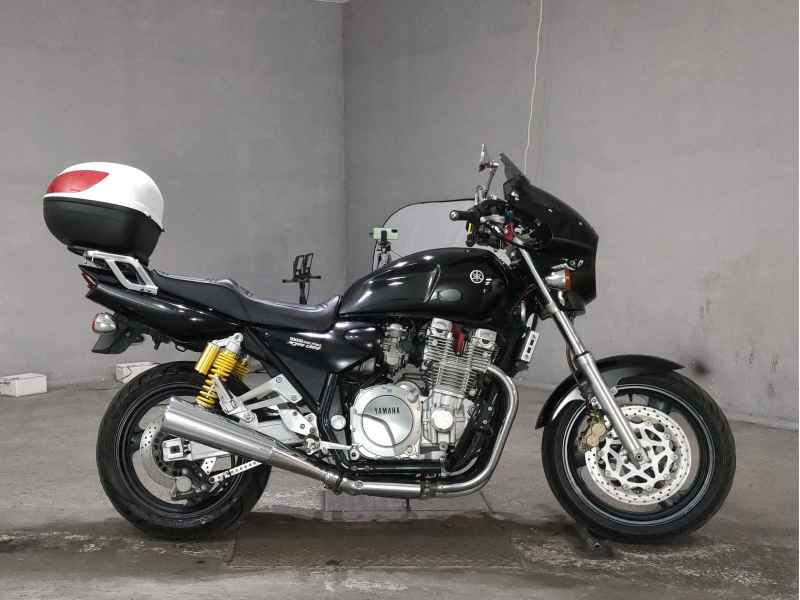 Yamaha XJR1300 1998
