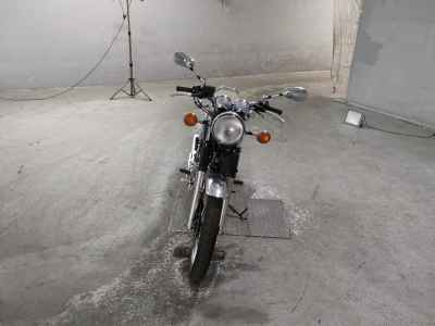 Yamaha SR400 2020