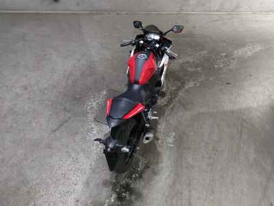Yamaha YZF-R3 2015