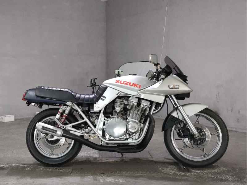 Suzuki GSX1100S Katana 1999