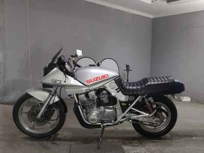 Suzuki GSX1100S Katana 1999