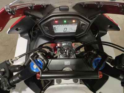 Honda CBR400R 2018