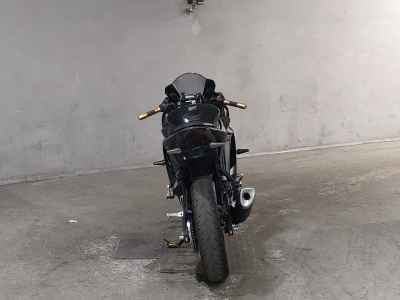 Yamaha YZF-R3 2021