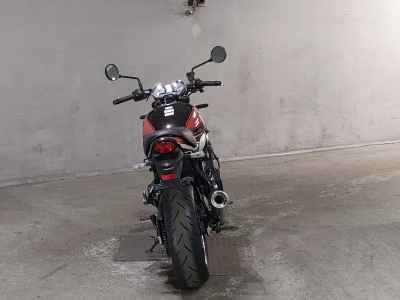 Kawasaki Z900RS 2017