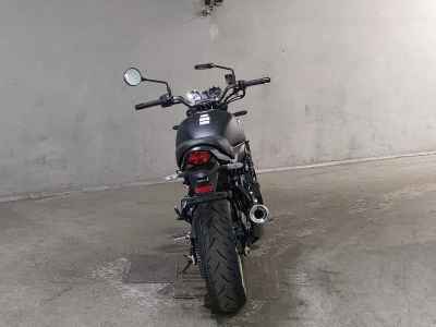 Kawasaki Z900RS SE 2025