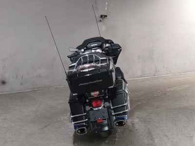 Harley-Davidson Road Glide FLTRU1690 2011