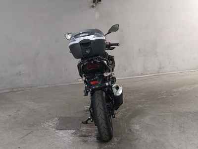 Kawasaki Z400 2023