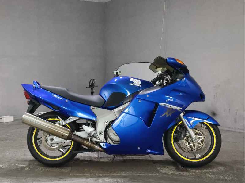 Honda CBR1100XX Blackbird 2001