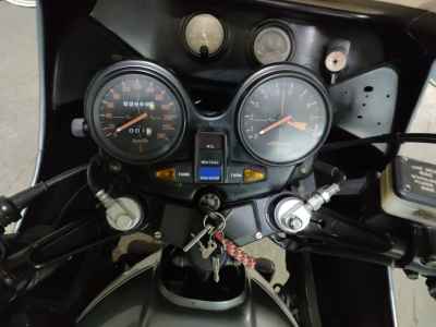 Honda CB900 2025