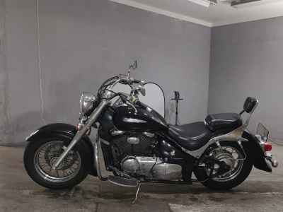 Suzuki Intruder 400 Classic 2001