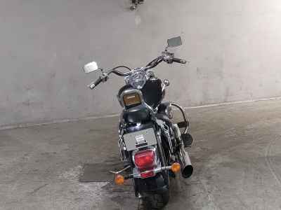 Suzuki Intruder 400 Classic 2001