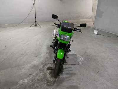 Kawasaki ZRX400 2006