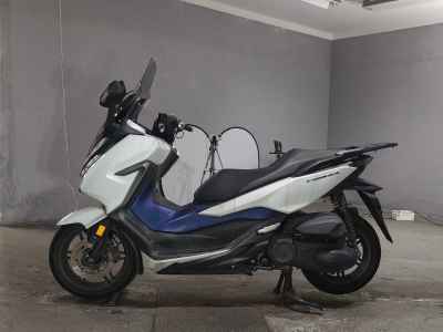 Honda Forza 2018