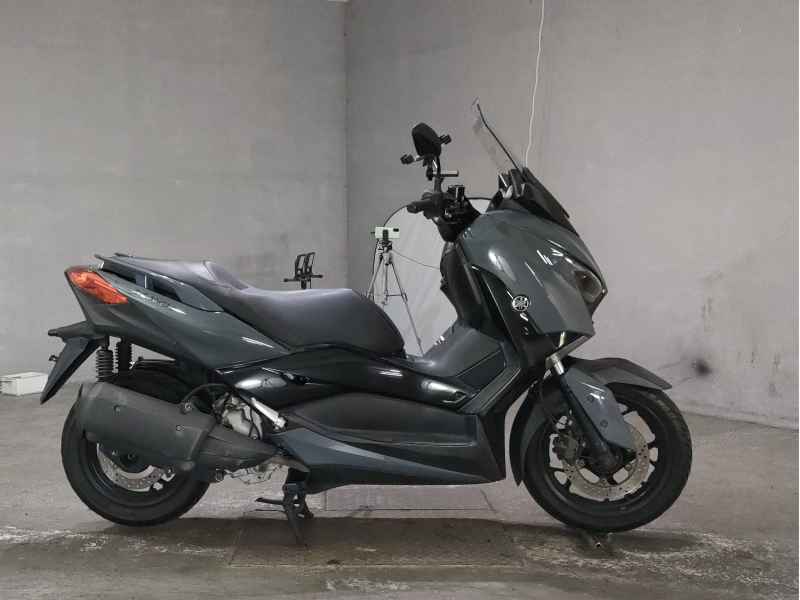 Yamaha XMAX 250 2022