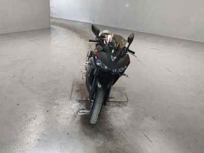 Yamaha YZF-R25 2016