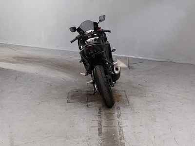Yamaha YZF-R25 2021