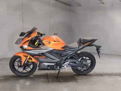 Yamaha YZF-R25 2023