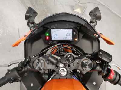 Yamaha YZF-R25 2023
