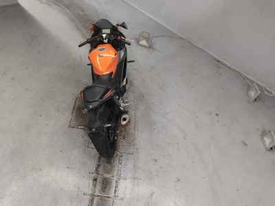 Yamaha YZF-R25 2023