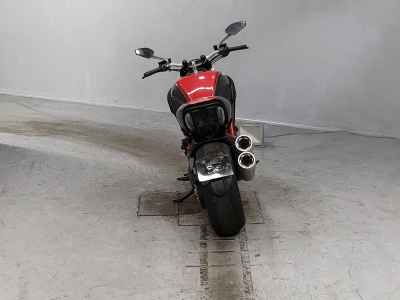 Ducati Diavel Carbon 2013