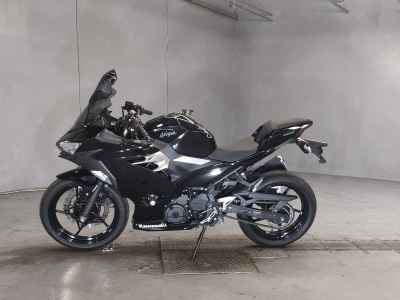 Kawasaki Ninja 400 2018