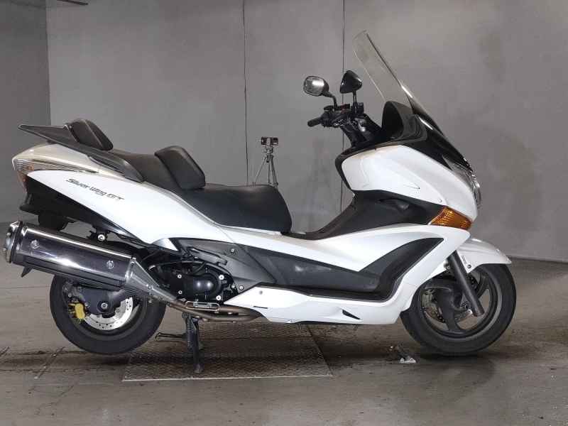 Honda Silver Wing 400GT 2011
