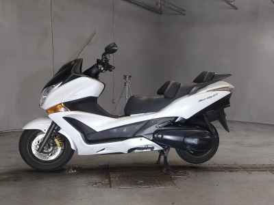 Honda Silver Wing 400GT 2011