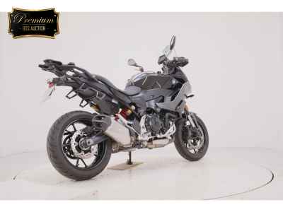 BMW F900XR 2022