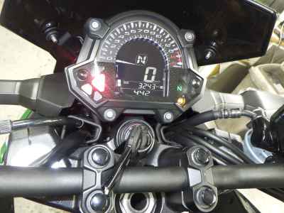 Kawasaki Z250 2023