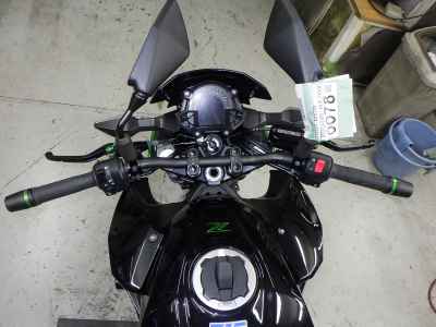 Kawasaki Z250 2023