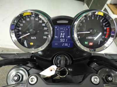 Kawasaki Z900RS 2024