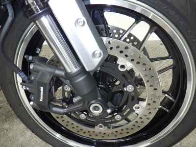 Kawasaki Z900RS 2024