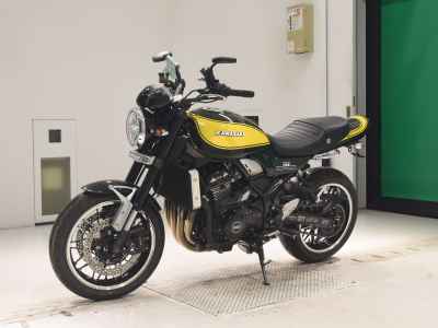 Kawasaki Z900RS 2023
