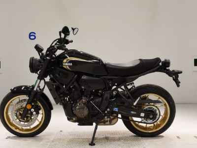 Yamaha XSR700 2022
