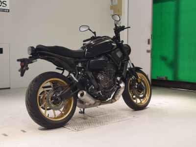 Yamaha XSR700 2022
