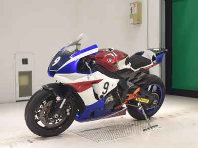 Yamaha YZF-R1 2015