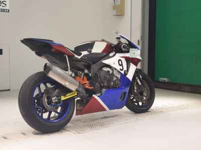 Yamaha YZF-R1 2015