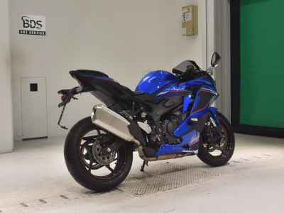 Kawasaki Ninja ZX-4R SE 2024