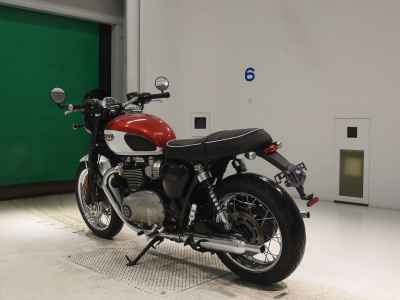 Triumph Bonneville T120 2021