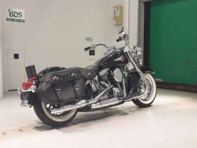 Harley-Davidson Heritage FLSTC103 2017