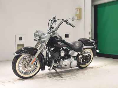 Harley-Davidson Deluxe FLSTN1580 2009