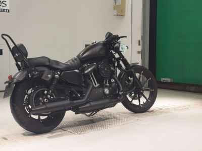 Harley-Davidson Sportster Iron XL883N 2017