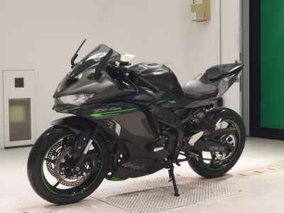 Kawasaki Ninja ZX-4R SE 2024