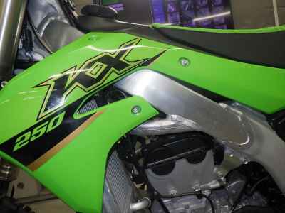 Kawasaki KX250 2022