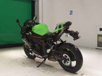 Kawasaki Ninja ZX-25R KRT 2022