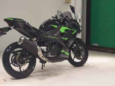 Kawasaki Ninja 400 2018