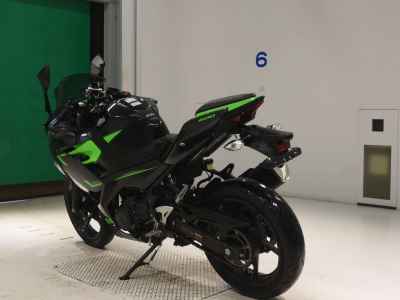Kawasaki Ninja 400 2018